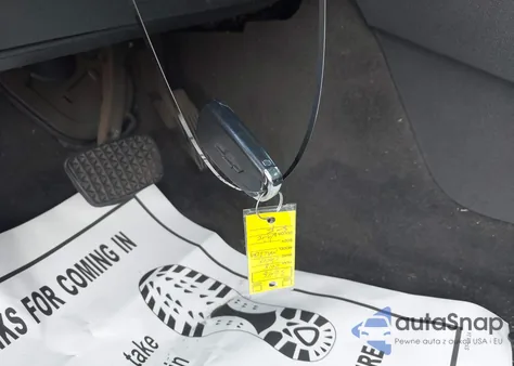 2018 Chevrolet Malibu Lt из США, поврежденный, VIN 1G1ZD5ST7JF170413